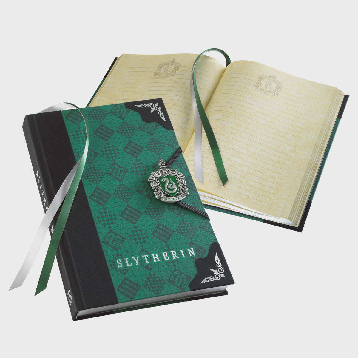 Slytherin Journal – Wizards & Wonders